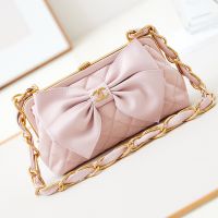 Chanel AP4027 Clutch with Chain in Shiny Lambskin Pink