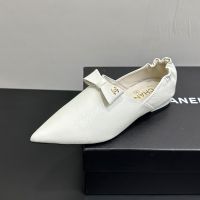 Chanel Ballet Flats with CC Logo Bow Women in Patent Calfskin White
