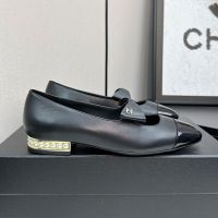 Chanel Bow Mary Janes with Pearls Heel Women in Lambskin and Patent Leather Black