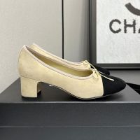 Chanel Bow Mid-Heel Pumps Women in Suede Light Yellow