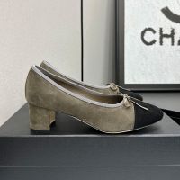 Chanel Bow Mid-Heel Pumps Women in Suede Olive