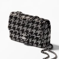 Chanel AS4297 Evening Bag in Houndstooth Embroidered Strass Black/White