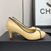 Chanel G25870 Pumps with CC Logo Women in Lambskin Brown