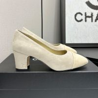 Chanel G31749 Pumps Women in Suede Beige