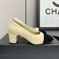 Chanel G31749 Pumps Women in Suede Light Yellow
