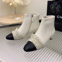 Chanel G32546 Ankle Boots with Pearl Chain Women in Calfskin White