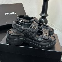 Chanel G46293 Sandals with Woven Chain Logo Women in Calfskin Black