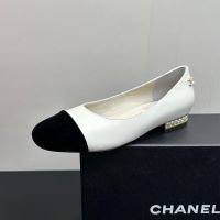 Chanel G46524 Ballet Flats with Pearls Heel Women in Lambskin White