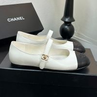 Chanel G46541 Mary Janes with CC Buckle Women in Lambskin White