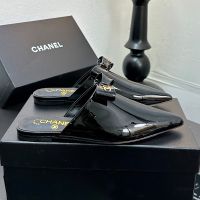 Chanel G46550 Mules with CC Logo Bow Women in Patent Calfskin Black