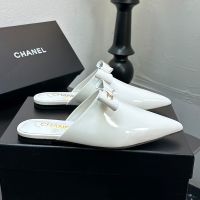 Chanel G46550 Mules with CC Logo Bow Women in Patent Calfskin White