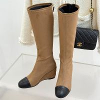 Chanel G46563 High Boots with CC Logo Women in Suede and Lambskin Brown