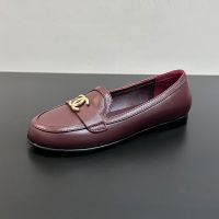 Chanel G46583 Moccasins with Metal Logo Women in Calfskin Burgundy