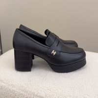 Chanel G46796 Heeled Moccasins with Metal Logo Women in Calfskin Black