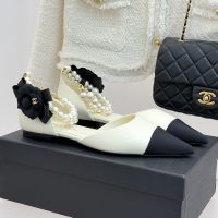Chanel G46851 Flats Women in Lambskin White