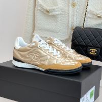 Chanel G47008 Sneakers Women in Laminated Lambskin and Suede Gold