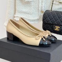Chanel Pumps with Woven Chain Bow Women in Lambskin and Patent Leather Brown