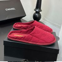 Chanel Slides Women in Down-Filled Technical Fabric Red