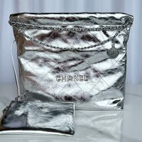 Chanel AS3261 22 Handbag in Shiny Calfskin Silver