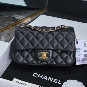 Chanel A01116 Mini Classic Flap Bag with Chain Strap in Lambskin Black/Gold