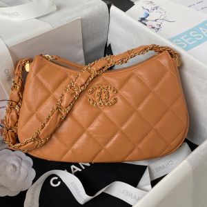 Chanel AS4422 Hobo Handbag with Chunky Chain Strap in Calfskin Brown