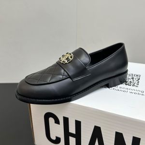 Chanel G46802 Moccasins with Woven Chain Strass Logo Women in Calfskin Black