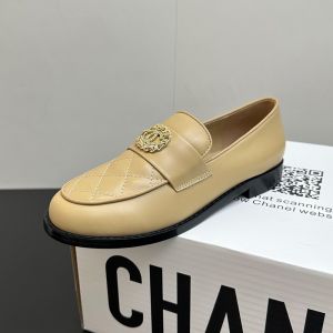 Chanel G46802 Moccasins with Woven Chain Strass Logo Women in Calfskin Brown