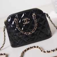 Chanel AP3354 Clutch with Chain Strap in Patent Leather Black