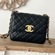 Chanel A2218 Medium Classic Flap Bag with Chain Strap in Lambskin Black