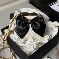 Chanel AP4028 Clutch with Logo Leather Bow in Shiny Lambskin White/Black