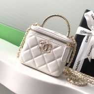 Chanel AP4205 Clutch with Strass Handle in Lambskin White