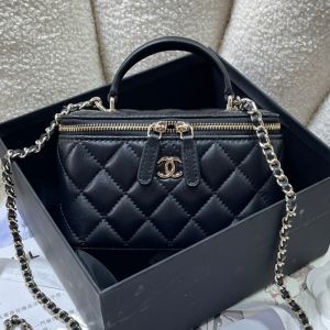 Chanel AP2199 Clutch with Chain in Lambskin Black
