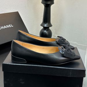 Chanel Ballet Flats with Bow and Camellia Women in Lambskin Black