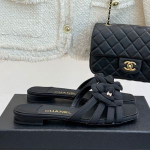 Chanel Camellia Slides with CC Logo Women in Grosgrain Black