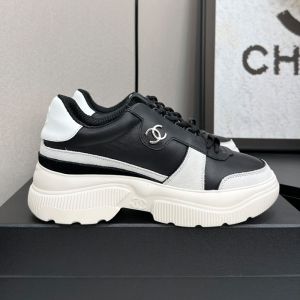Chanel G45212 Platform Sneakers Women in Calfskin and Suede Black