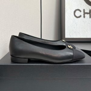 Chanel G46442 Ballet Flats with CC Buckle Women in Lambskin Black