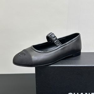Chanel G46542 Mary Janes with Elastic Band Women in Lambskin and Grosgrain Black