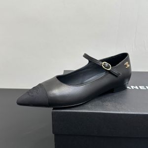 Chanel G46849 Mary Janes with Metal CC Logo Women in Lambskin and Grosgrain Black