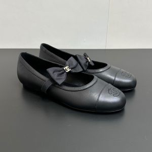 Chanel Mary Janes with Logo Bow Women in Lambskin Black