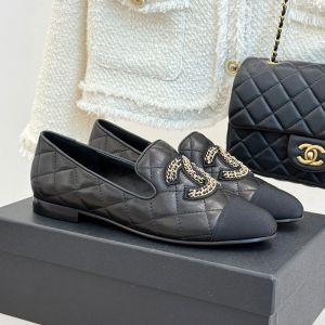 Chanel Moccasins with Chain CC Logo Women in Quilted Lambskin Black